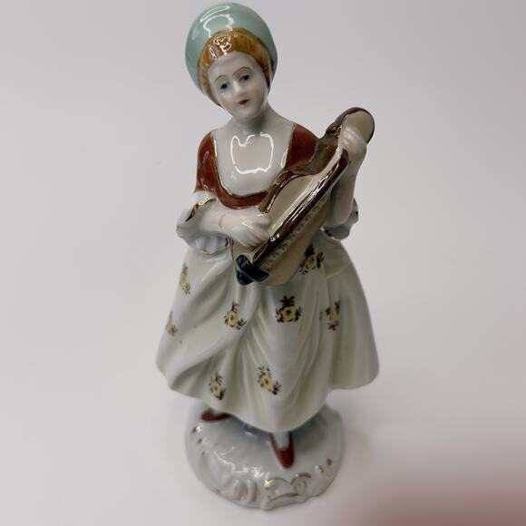 Occupied Japan Figurine 18th Century Lady w/Mandolin Hand Painted 1945-1952 VTG - Picture 9 of 10